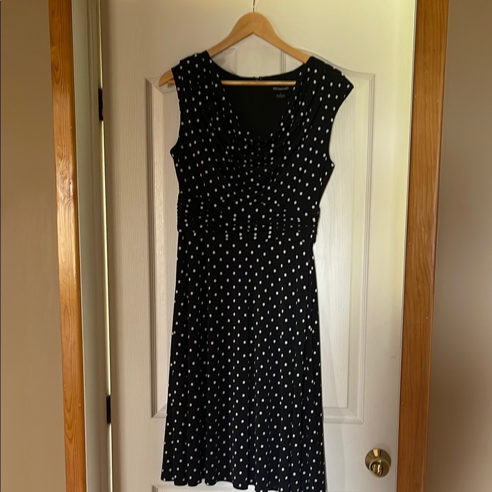 Siena Studio Polka dot black and white  V-Neck Sleeveless Midi Sundress